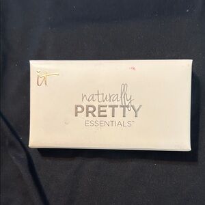 IT Cosmetics Naturally Pretty Essentials in Cream and Gold